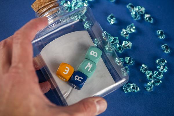 Bouteille à la mer (fr)